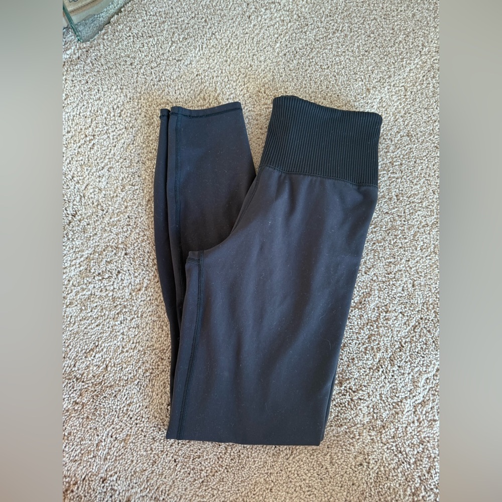 Vuori Women's black Leggings